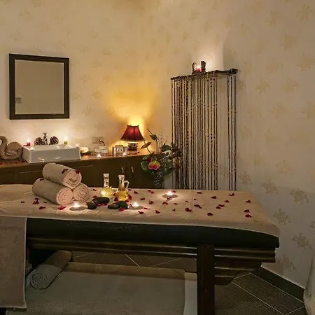World Ozkaymak Incekum 5* Анталья